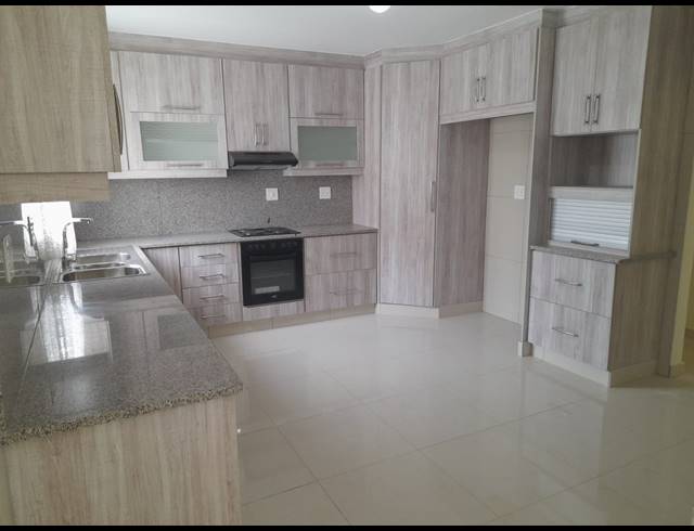 4 BEDROOM HOUSE FOR SALE IN BELVEDERE